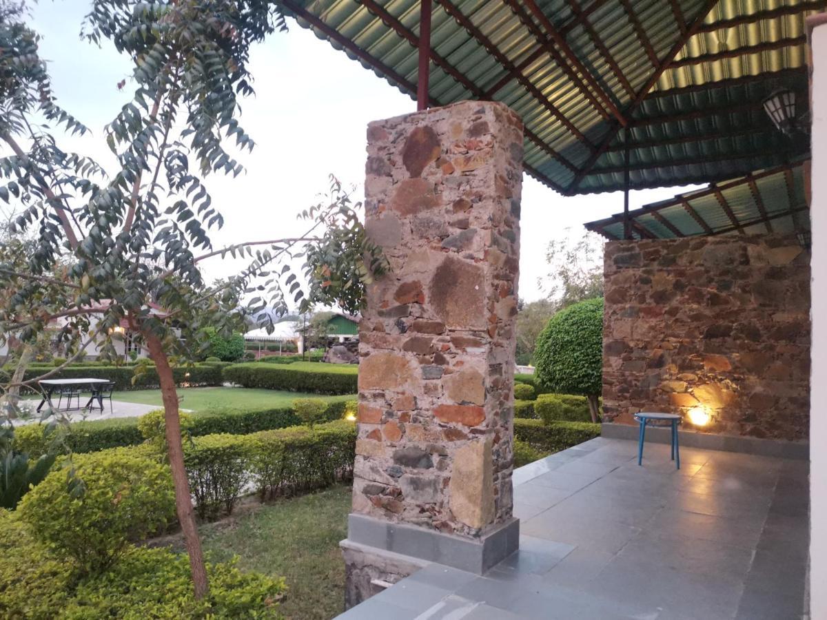 Astroport Sariska Treetop By Eight Continents Tehla Eksteriør bilde