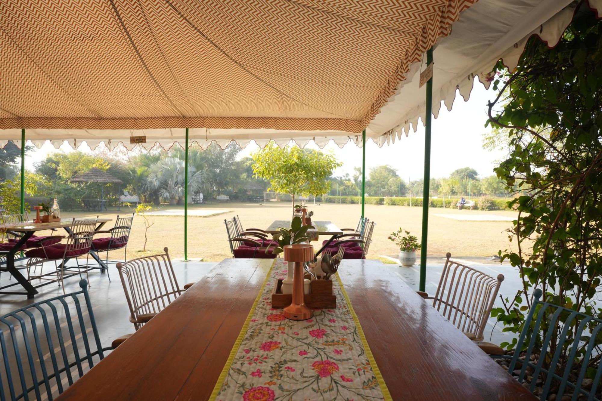Astroport Sariska Treetop By Eight Continents Tehla Eksteriør bilde