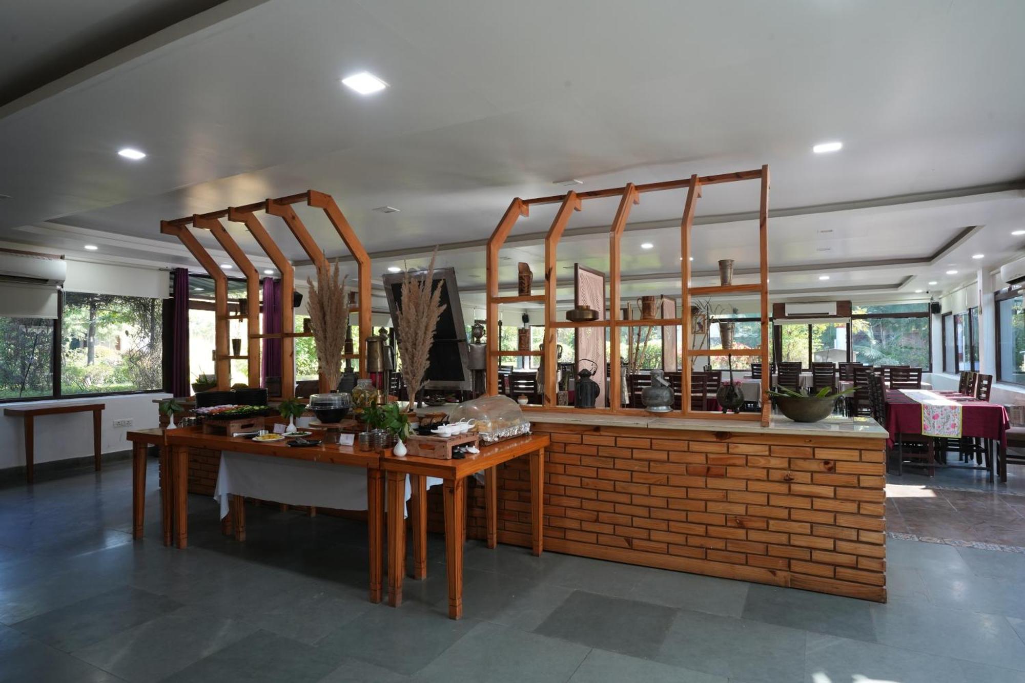 Astroport Sariska Treetop By Eight Continents Tehla Eksteriør bilde